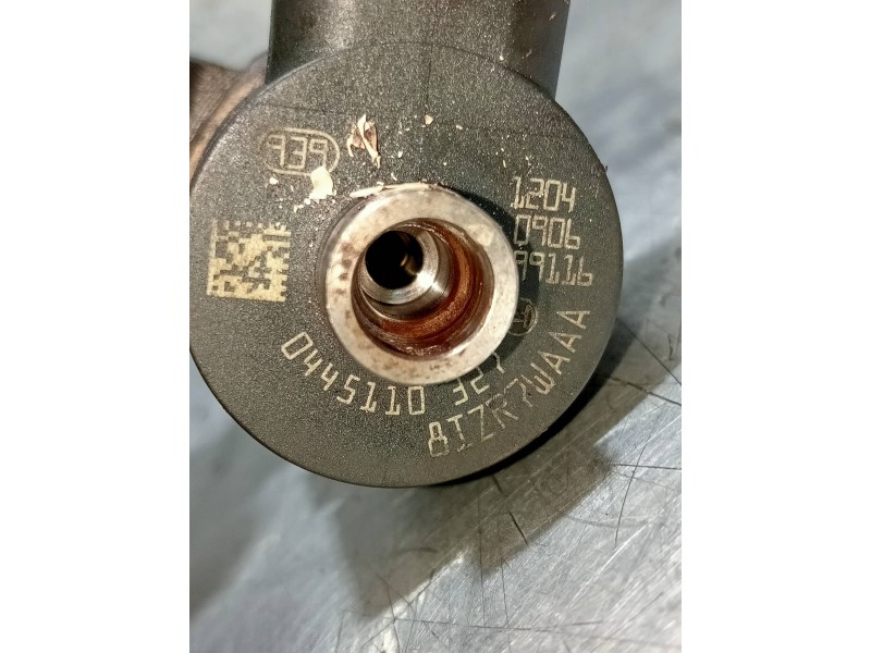 Recambio de inyector para opel insignia berlina cosmo referencia OEM IAM 0445110327  