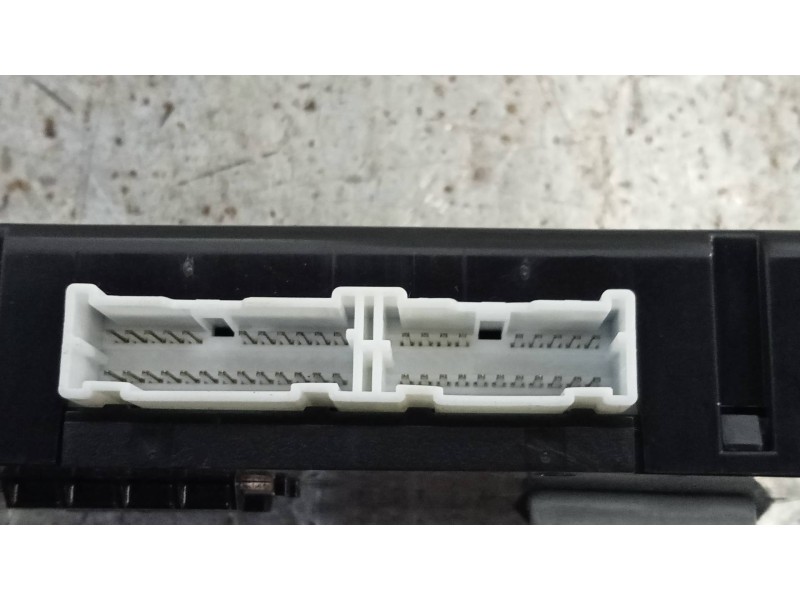 Recambio de modulo electronico para hyundai i40 1.7 crdi cat referencia OEM IAM 954003Z400  