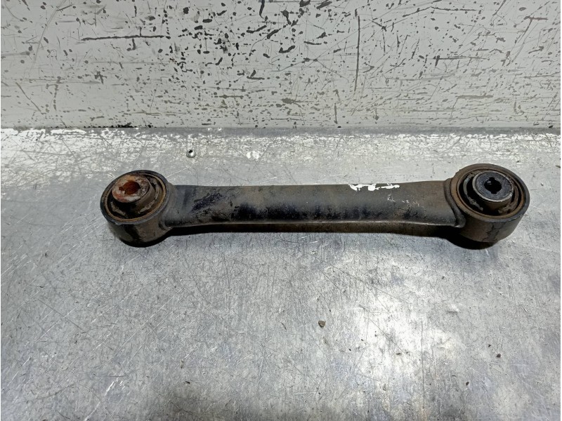 Recambio de brazo suspension superior trasero derecho para ford mondeo lim. 1.5 ecoboost cat referencia OEM IAM DG9C5K898AXE  