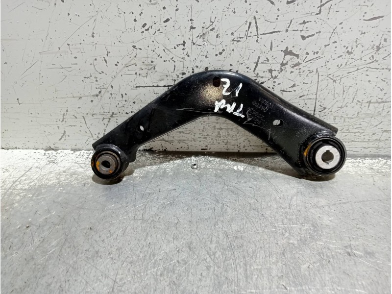 Recambio de brazo suspension superior trasero izquierdo para ford mondeo lim. 1.5 ecoboost cat referencia OEM IAM DG9C5500BXA  