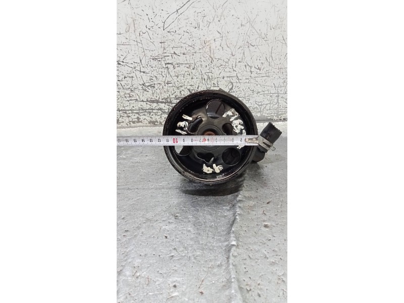 Recambio de bomba direccion para ford fiesta berlina (dx) ambiente referencia OEM IAM   