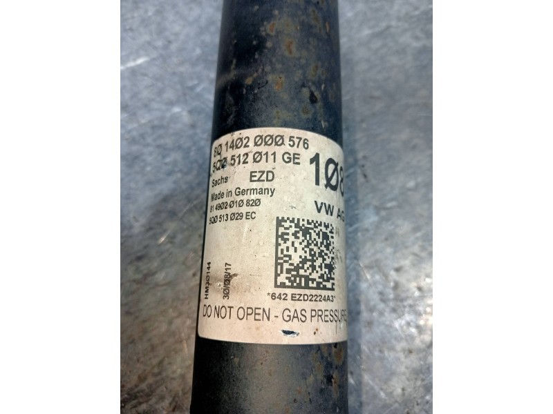 Recambio de amortiguador trasero derecho para audi a3 (8vk) basic referencia OEM IAM 801402000576 5Q0512011 814902010820
