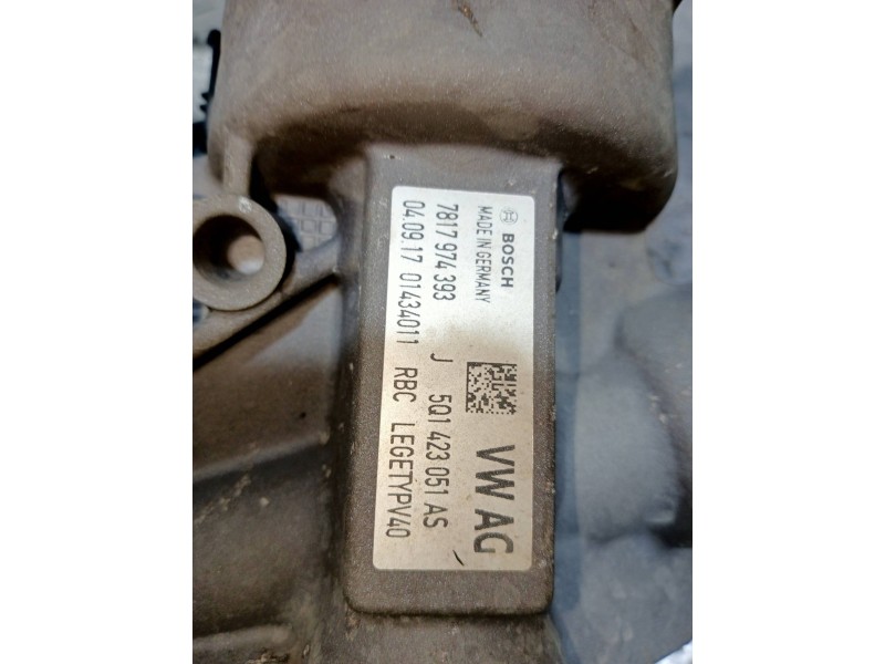 Recambio de cremallera direccion para audi a3 (8vk) basic referencia OEM IAM 7817974393 5Q1423051AS BIELETA DE DIRECCIÓN ROTA