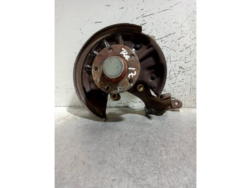 Recambio de mangueta trasera izquierda para audi a3 (8vk) basic referencia OEM IAM   