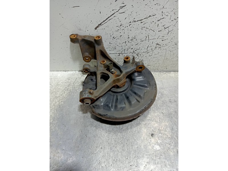 Recambio de mangueta trasera derecha para audi a3 (8vk) basic referencia OEM IAM   