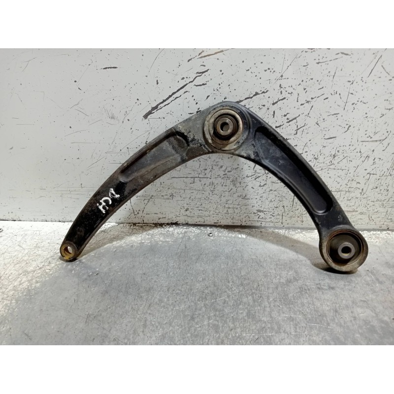 Recambio de brazo suspension inferior delantero derecho para peugeot 307 break / sw (s1) break xr referencia OEM IAM   