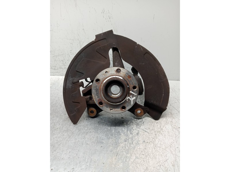 Recambio de mangueta delantera izquierda para peugeot 407 sw sr confort referencia OEM IAM   