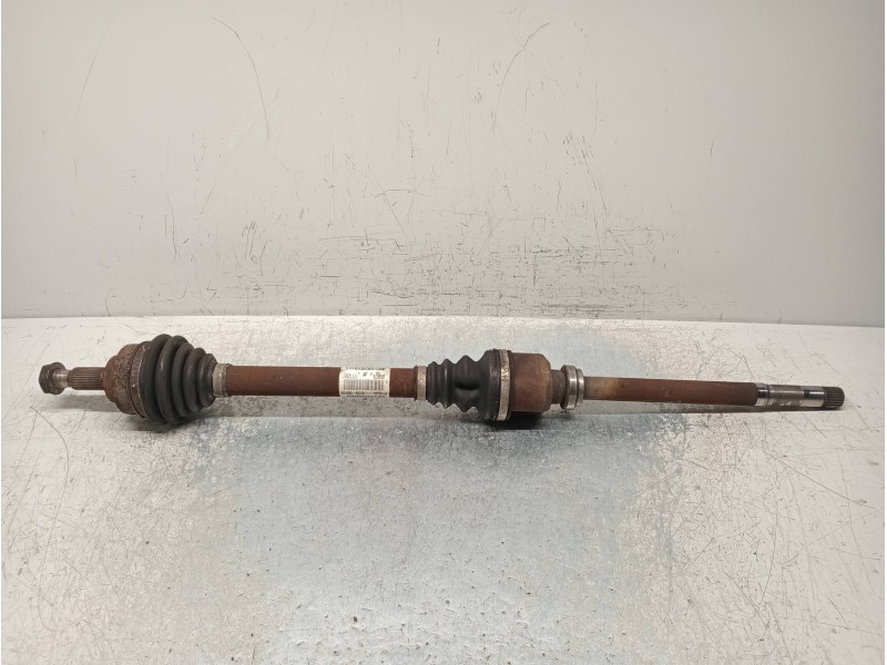 Recambio de transmision delantera derecha para peugeot 407 sw sr confort referencia OEM IAM 9640848080  