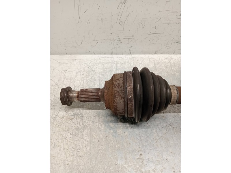 Recambio de transmision delantera derecha para peugeot 407 sw sr confort referencia OEM IAM 9640848080  