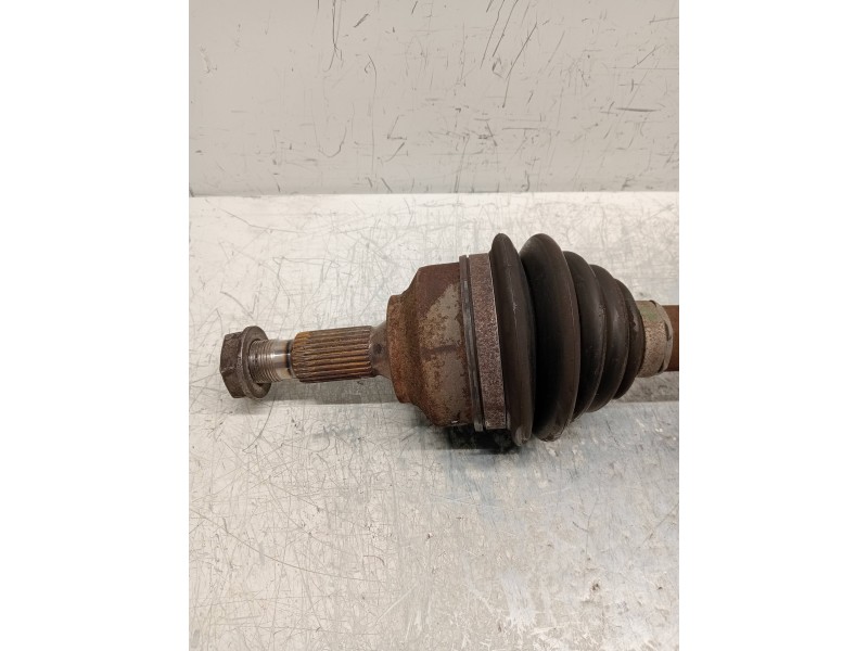 Recambio de transmision delantera izquierda para peugeot 407 sw sr confort referencia OEM IAM 9644292680  