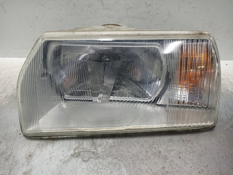 Recambio de faro izquierdo para skoda favorit (781) ls referencia OEM IAM   