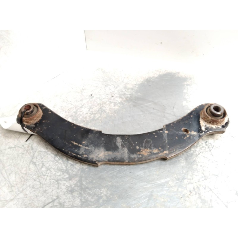Recambio de brazo suspension superior trasero izquierdo para mitsubishi outlander (cw0) 2.0 di-d cat referencia OEM IAM   