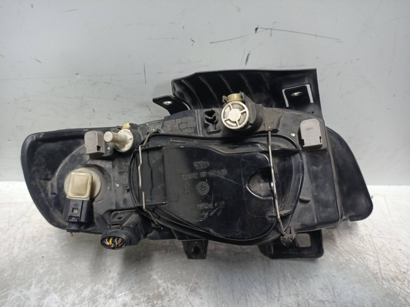 Recambio de faro izquierdo para seat ibiza (6k1) 1.4 referencia OEM IAM   
