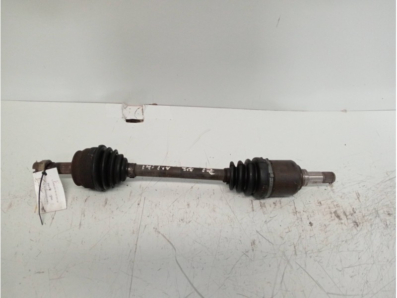 Recambio de transmision delantera izquierda para lancia lancia y 1.4 ls referencia OEM IAM   