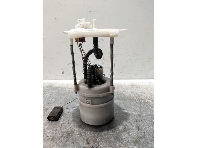 Recambio de bomba combustible para jeep compass ii 1.4 m-air cat referencia OEM IAM AR0037795AD 7611339AC 52029645AC