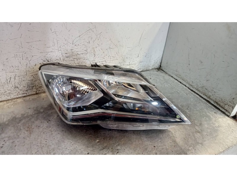 Recambio de faro derecho para seat toledo (kg3) style referencia OEM IAM 6JB941016 90019681 