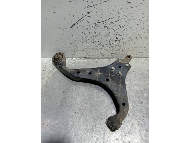 Recambio de brazo suspension inferior delantero derecho para kia sportage ex referencia OEM IAM   
