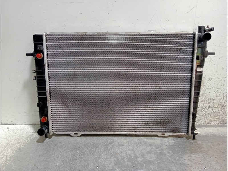 Recambio de radiador agua para kia sportage ex referencia OEM IAM 0059548  