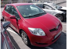 toyota auris del año 2006