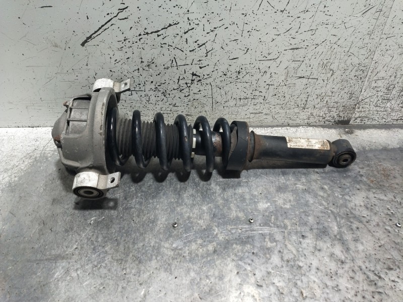 Recambio de amortiguador trasero derecho para audi q7 (4l) 3.0 tdi (176kw) referencia OEM IAM 4L0512021B 804903002030 4L0513029B