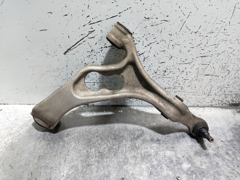 Recambio de brazo suspension inferior delantero izquierdo para audi q7 (4l) 3.0 tdi (176kw) referencia OEM IAM 7P0407151B  