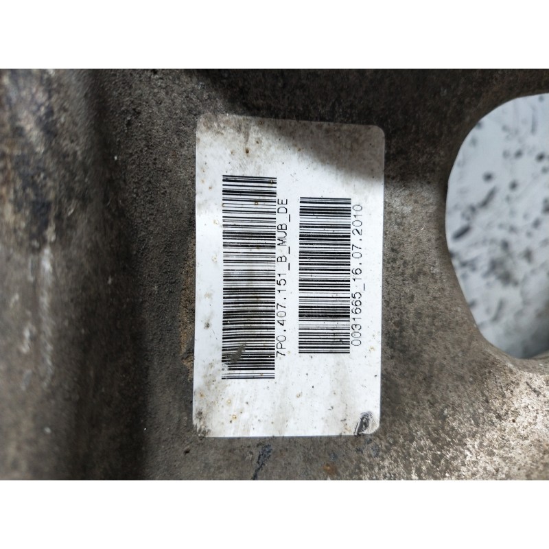 Recambio de brazo suspension inferior delantero izquierdo para audi q7 (4l) 3.0 tdi (176kw) referencia OEM IAM 7P0407151B  