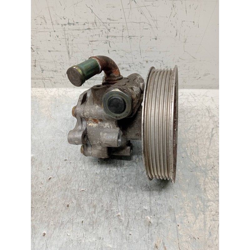 Recambio de bomba direccion para audi a4 avant (8e) 1.8 t quattro referencia OEM IAM 8E0145153  