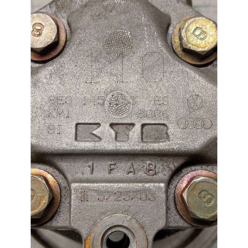 Recambio de bomba direccion para audi a4 avant (8e) 1.8 t quattro referencia OEM IAM 8E0145153  