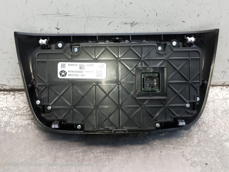 Recambio de mando calefaccion / aire acondicionado para jeep compass ii 1.4 m-air cat referencia OEM IAM 60928135 P6TM19DX9AB MX