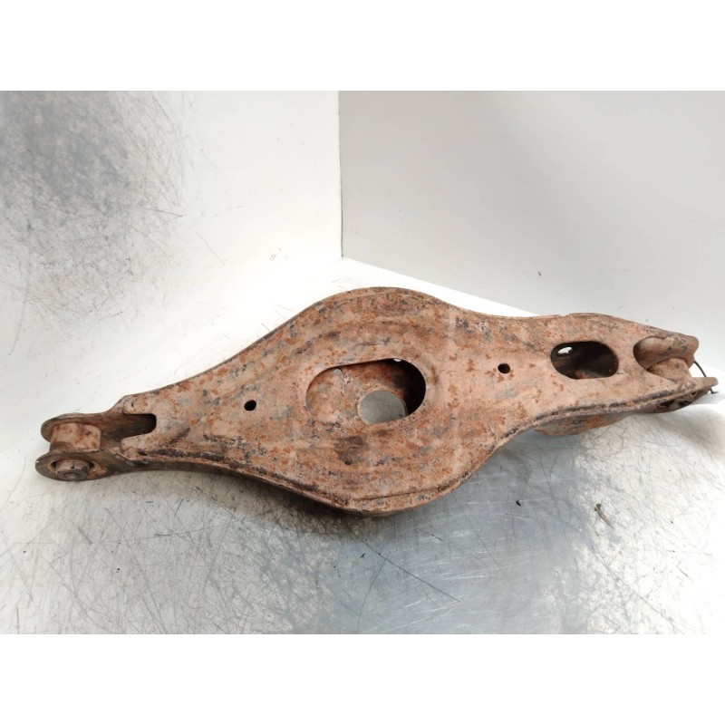 Recambio de brazo suspension inferior trasero izquierdo para mitsubishi outlander (cw0) 2.0 di-d intense referencia OEM IAM   