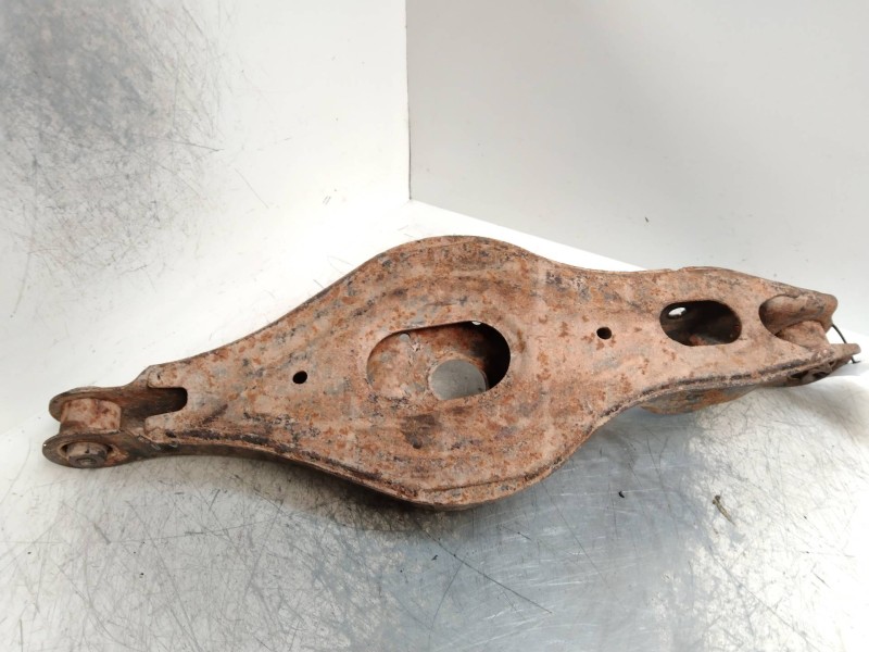 Recambio de brazo suspension inferior trasero izquierdo para mitsubishi outlander (cw0) 2.0 di-d intense referencia OEM IAM   