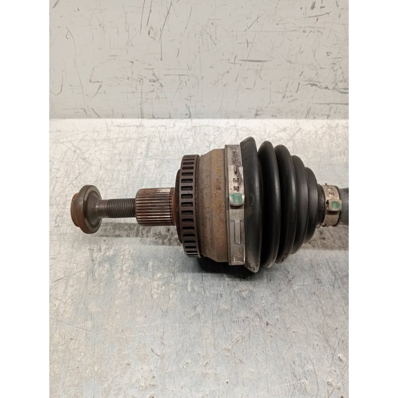 Recambio de transmision delantera izquierda para audi a4 avant (8e) 1.8 t quattro referencia OEM IAM 8E0407272AH  