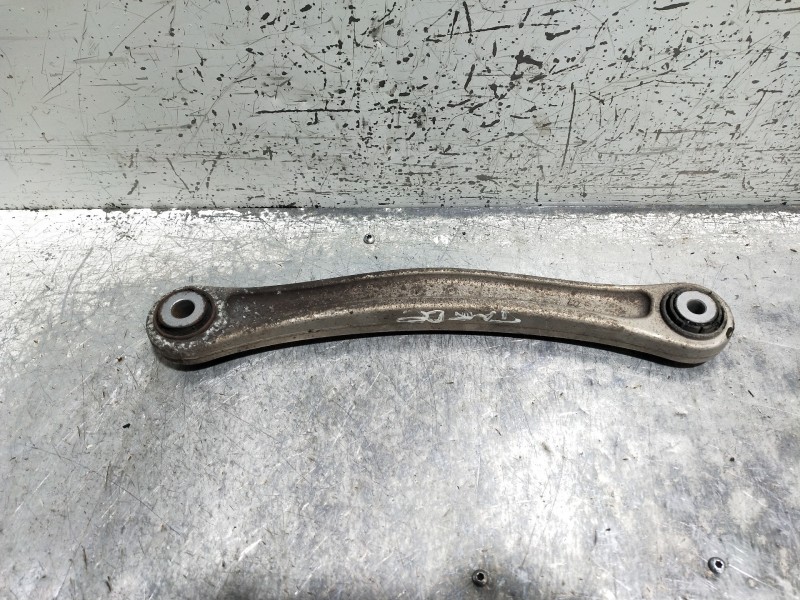 Recambio de brazo suspension superior trasero derecho para audi q7 (4l) 3.0 tdi (176kw) referencia OEM IAM 7L0505376A  