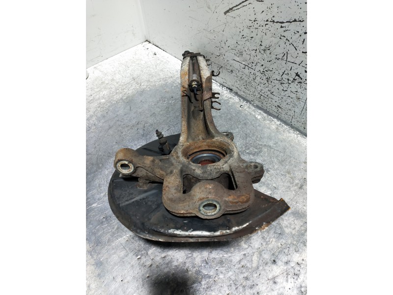 Recambio de mangueta delantera izquierda para audi q7 (4l) 3.0 tdi (176kw) referencia OEM IAM 7P5407245A  