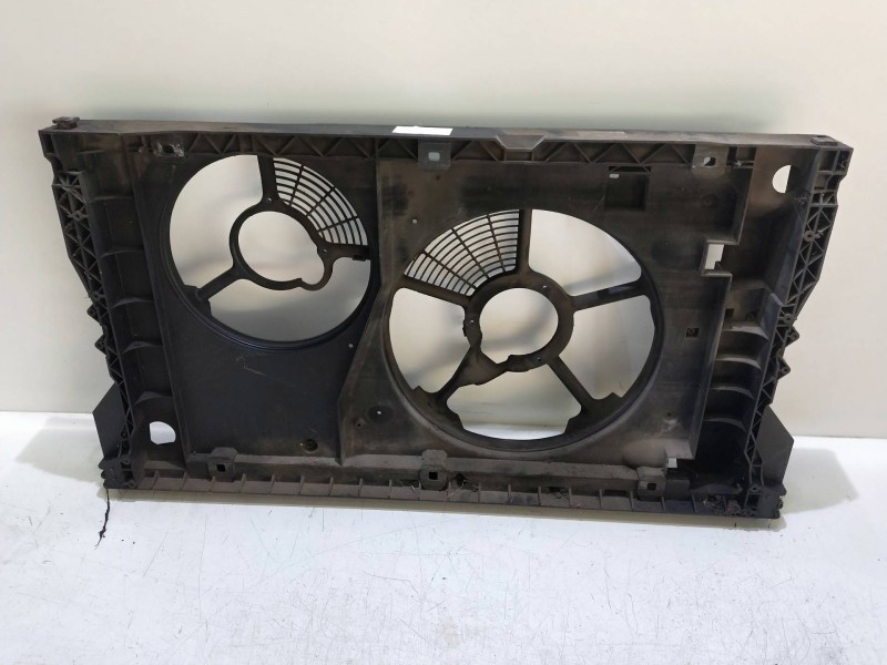 Recambio de panel frontal para opel movano combi medio 2.8t referencia OEM IAM   