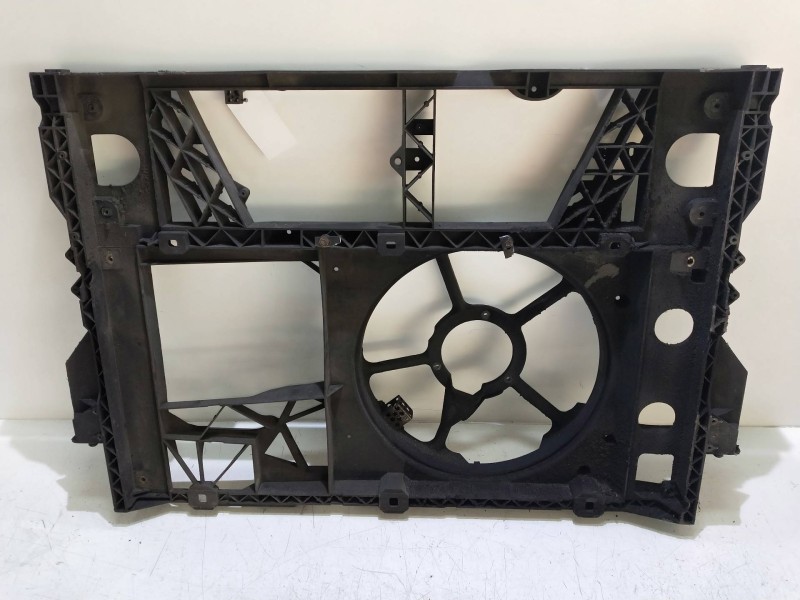 Recambio de panel frontal para opel movano furgón corto 2.8t referencia OEM IAM   