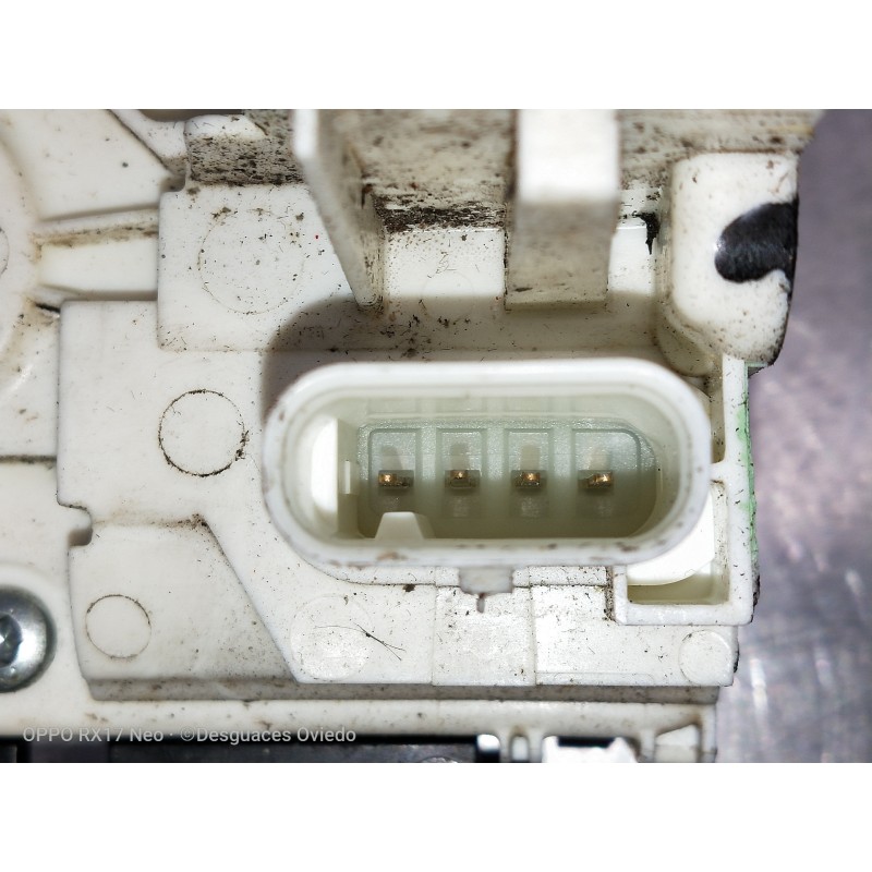 Recambio de motor cierre centralizado trasero izquierdo para jeep compass ii 1.4 m-air cat referencia OEM IAM P04589915AEB  5P