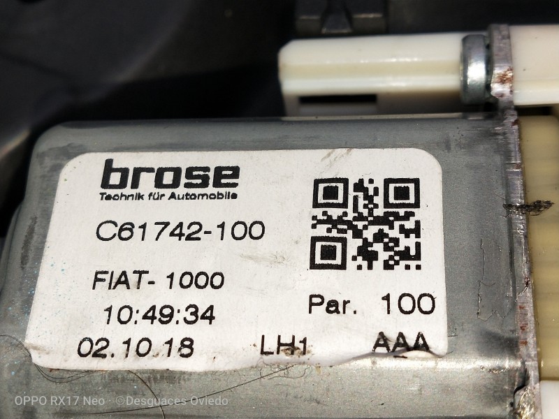 Recambio de elevalunas delantero izquierdo para jeep compass ii 1.4 m-air cat referencia OEM IAM C61742100  5P