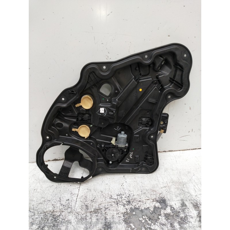 Recambio de elevalunas trasero izquierdo para jeep compass ii 1.4 m-air cat referencia OEM IAM C54626101  5P