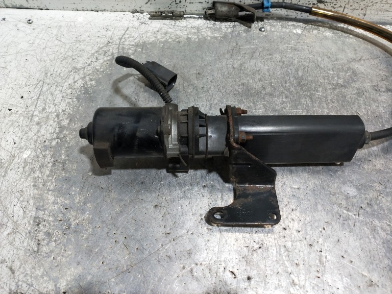 Recambio de freno de mano electrico para jaguar xj 3.0 v6 diesel cat referencia OEM IAM   