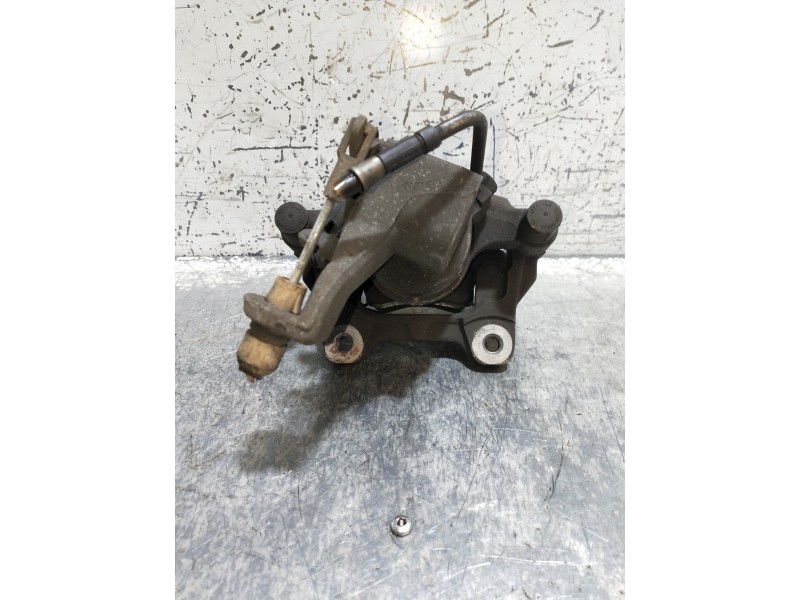Recambio de pinza freno trasera izquierda para jaguar xj 3.0 v6 diesel cat referencia OEM IAM   