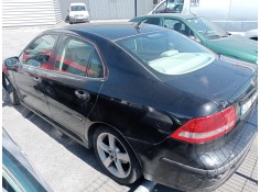 saab 9-3 berlina del año 2003 2