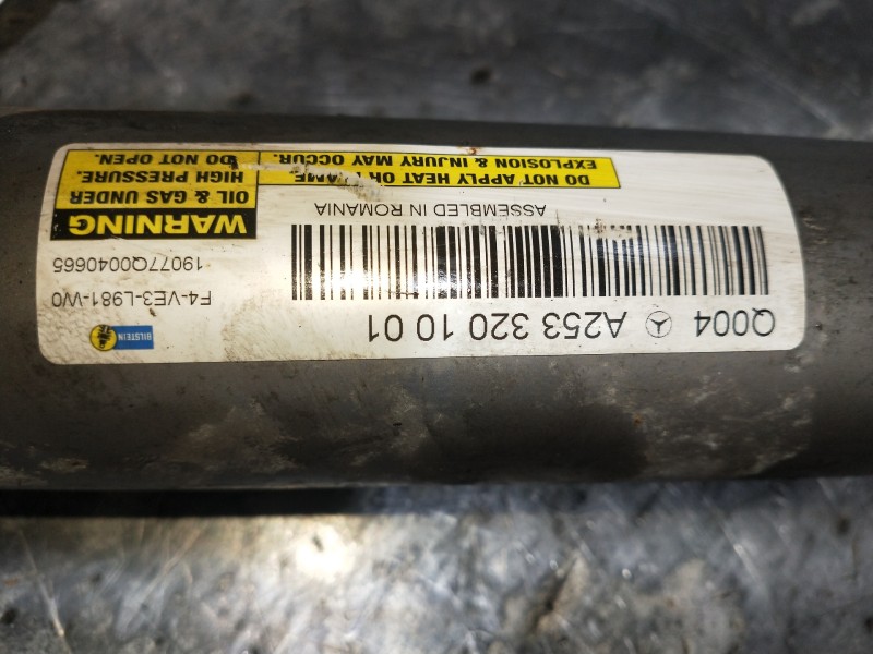 Recambio de amortiguador trasero izquierdo para mercedes clase glc (w253) glc 220 d 4matic referencia OEM IAM A2533201001  