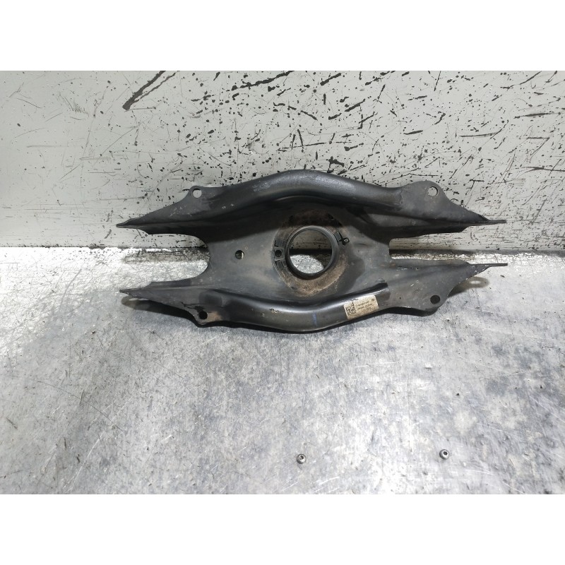 Recambio de brazo suspension inferior trasero derecho para mercedes clase glc (w253) glc 220 d 4matic referencia OEM IAM A205352
