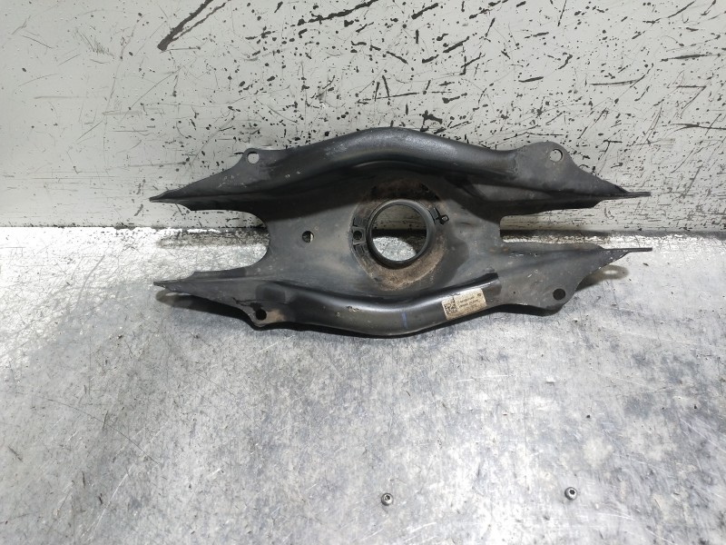 Recambio de brazo suspension inferior trasero derecho para mercedes clase glc (w253) glc 220 d 4matic referencia OEM IAM A205352