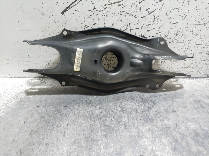 Recambio de brazo suspension inferior trasero derecho para mercedes clase glc (w253) glc 220 d 4matic referencia OEM IAM A205352