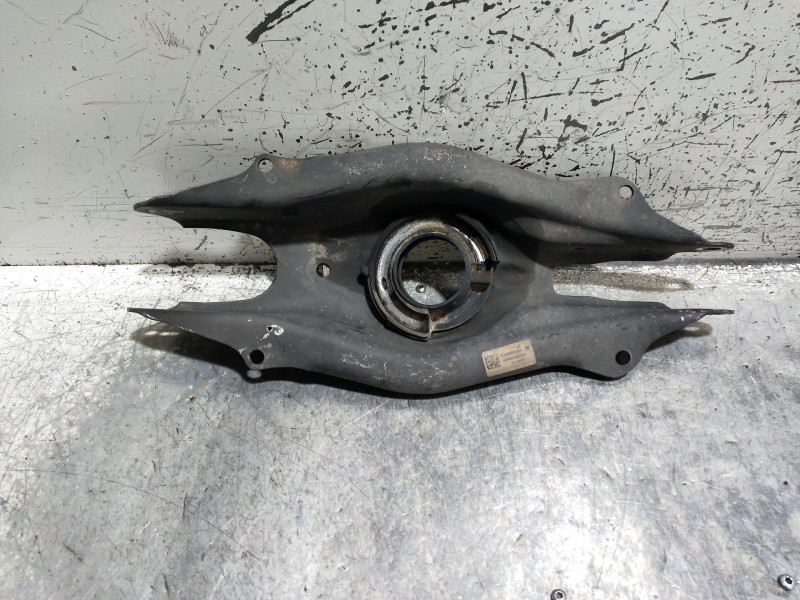 Recambio de brazo suspension inferior trasero derecho para mercedes clase glc (w253) glc 220 d 4matic referencia OEM IAM A205352