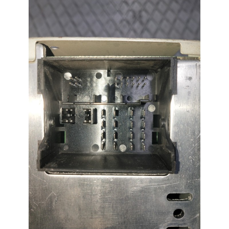 Recambio de sistema audio / radio cd para ford focus c-max (cap) ghia (d) referencia OEM IAM 10R023539  