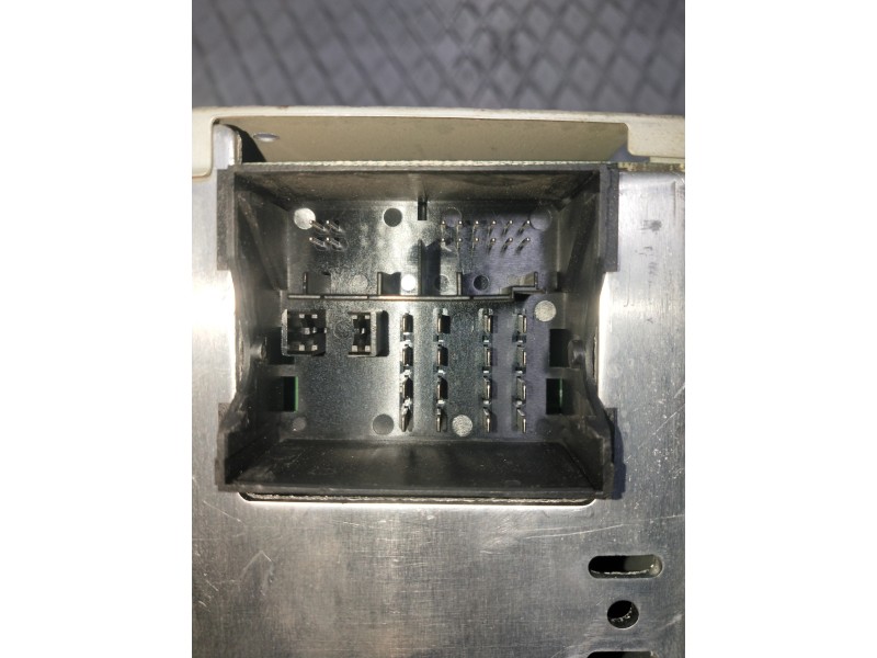 Recambio de sistema audio / radio cd para ford focus c-max (cap) ghia (d) referencia OEM IAM 10R023539  