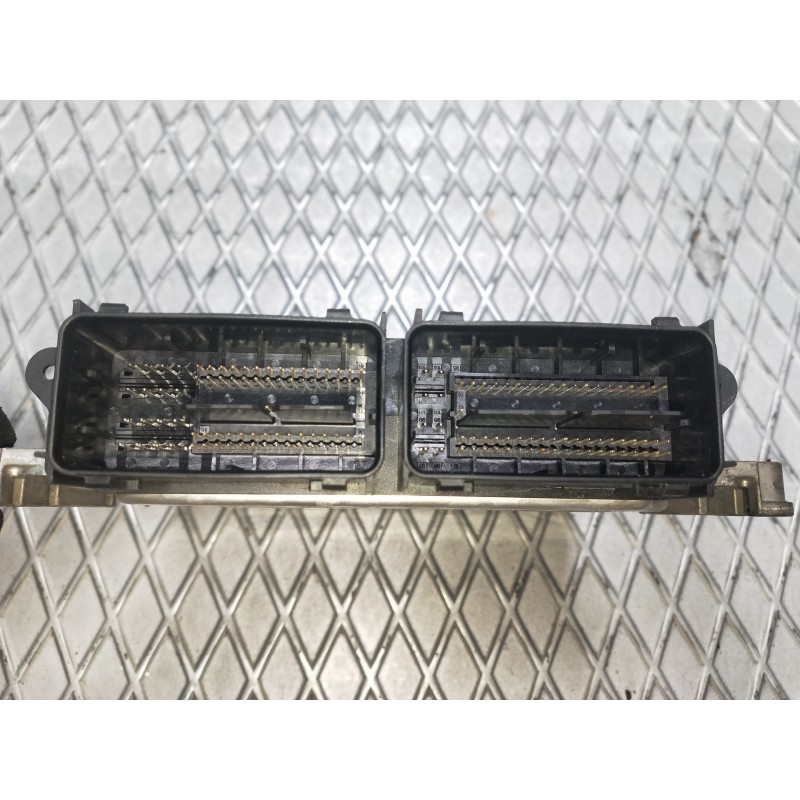 Recambio de centralita motor uce para ford focus lim. st-line referencia OEM IAM 0281034380 H1F112A650BE F1F112B684ZA